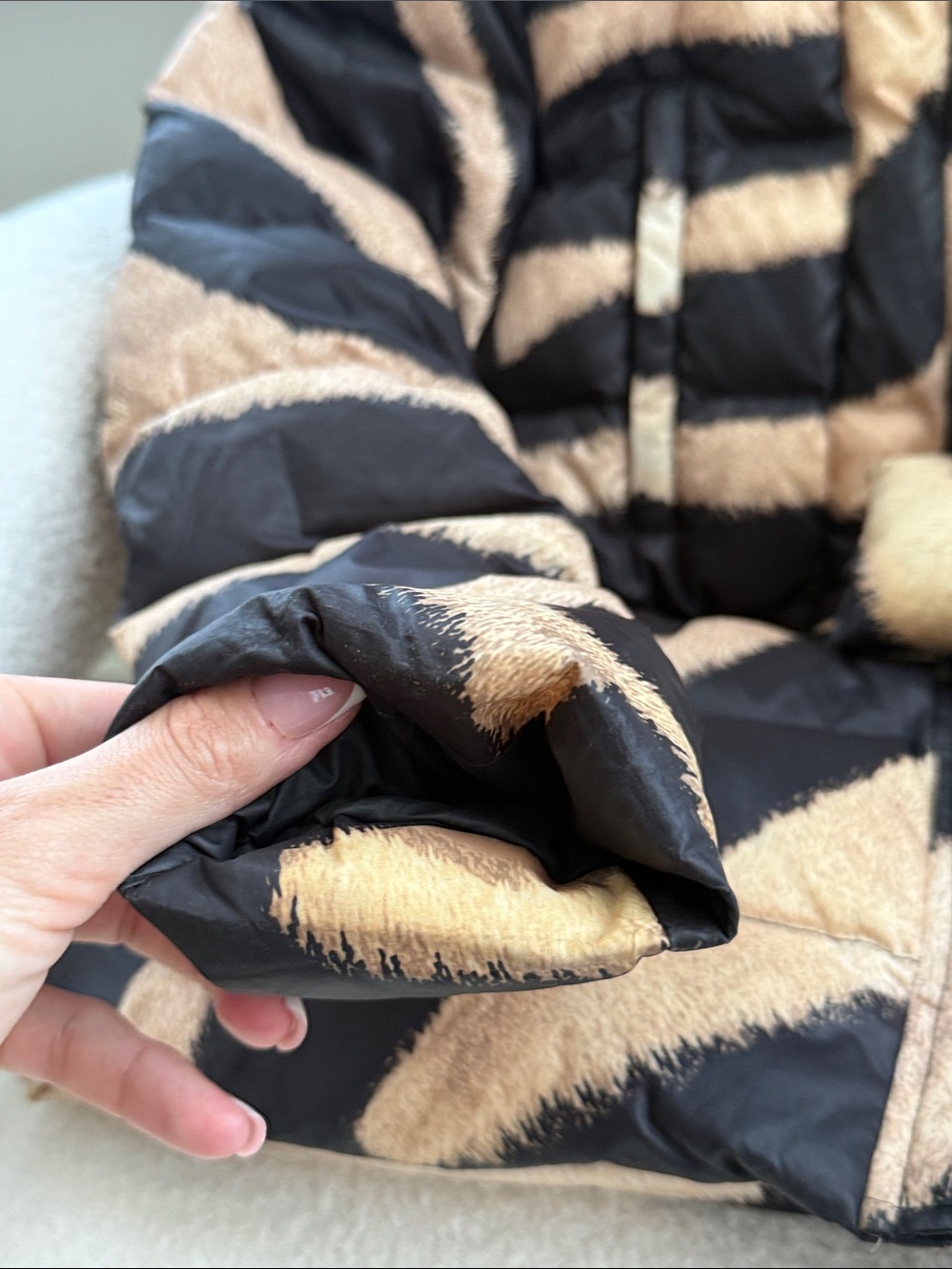 Just Cavalli Black and Beige Zebra-Print Puffer Jacket - Picture 5 of 8